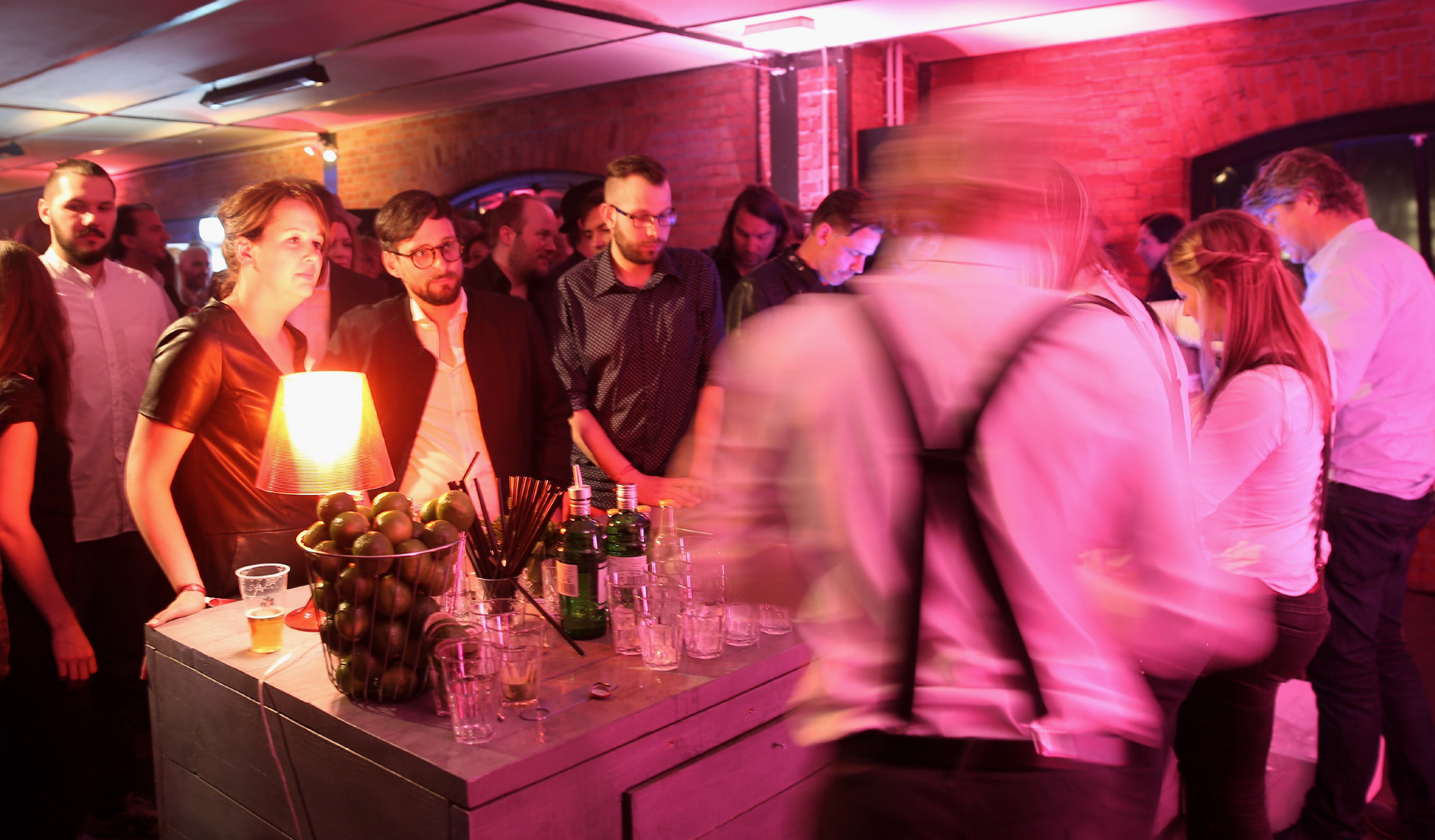 WallDecaux - Gin Tonic Bar bei der ADC Awards Show Party